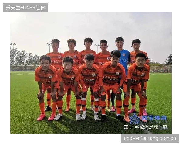 对职业体育俱乐部的投资，正从追求短期成绩转向对青训系统进行长期且耐心的资本布局